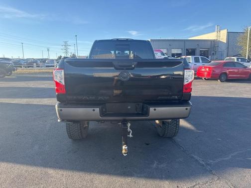 2017 Nissan Titan XD PRO-4X