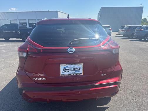 2021 Nissan Kicks SV
