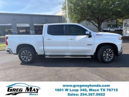 Iridescent Pearl Tricoat 2021 Chevrolet Silverado 1500 LT