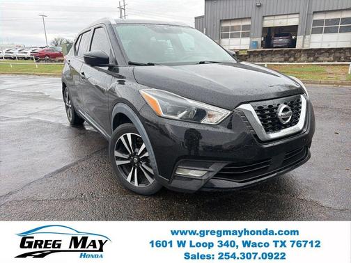 2020 Nissan Kicks SR