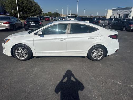2020 Hyundai ELANTRA Value Edition