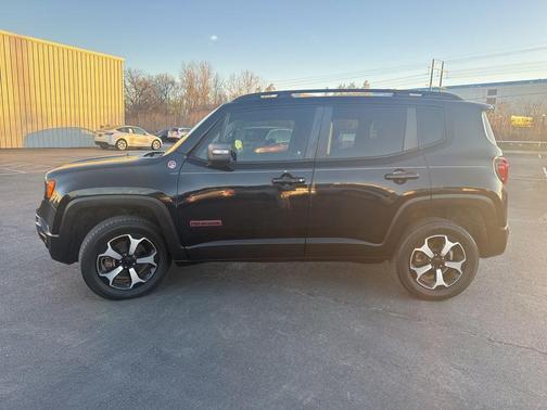 2019 Jeep Renegade Trailhawk
