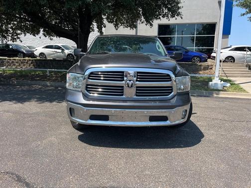 2016 RAM 1500 SLT