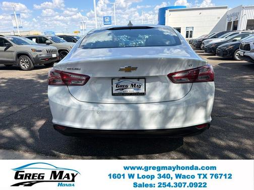 Summit White 2024 Chevrolet Malibu 2LT