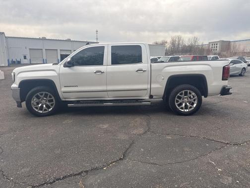 2017 GMC Sierra 1500 SLT