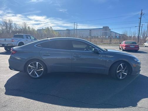 2021 Hyundai SONATA SEL Plus