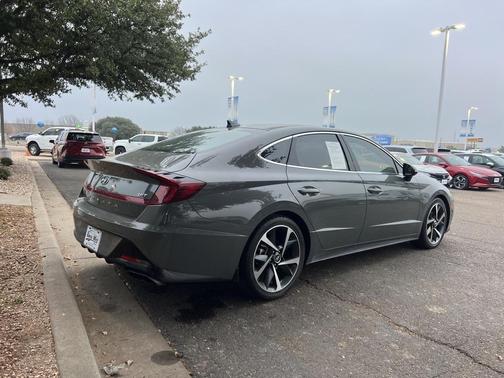 2021 Hyundai SONATA SEL Plus