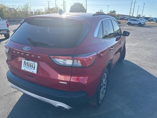 2020 Ford Escape SEL