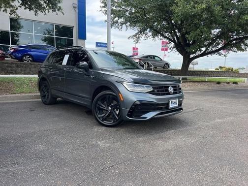 2023 Volkswagen Tiguan 2.0T SE R-Line Black