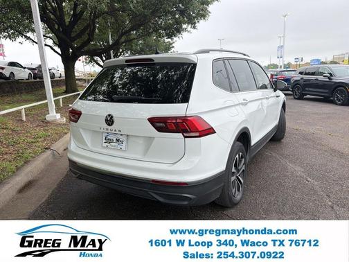 Pure White 2022 Volkswagen Tiguan 2.0T S