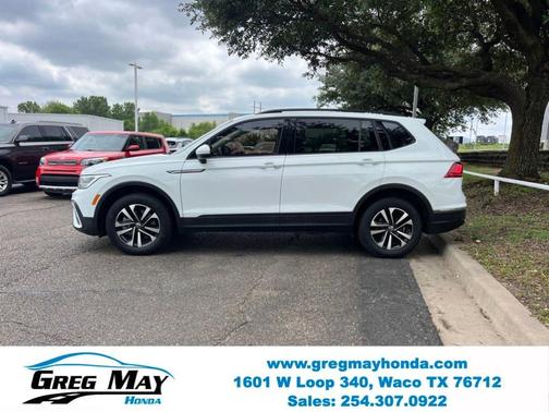 Pure White 2022 Volkswagen Tiguan 2.0T S