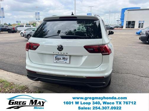Pure White 2022 Volkswagen Tiguan 2.0T S