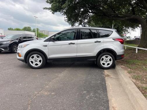 2019 Ford Escape S