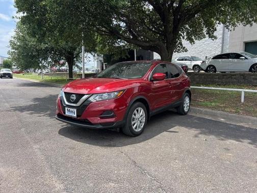 2022 Nissan Rogue Sport S