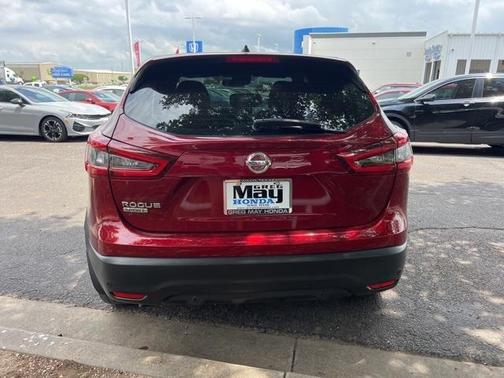 2022 Nissan Rogue Sport S