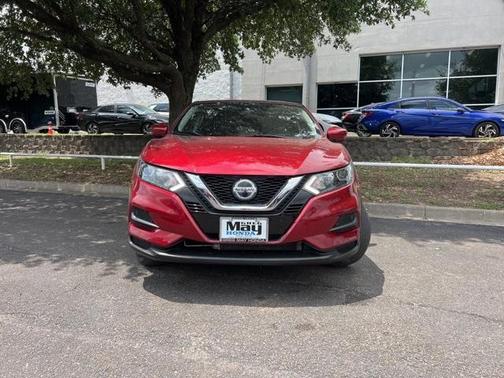 2022 Nissan Rogue Sport S