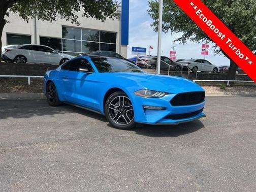 2022 Ford Mustang EcoBoost