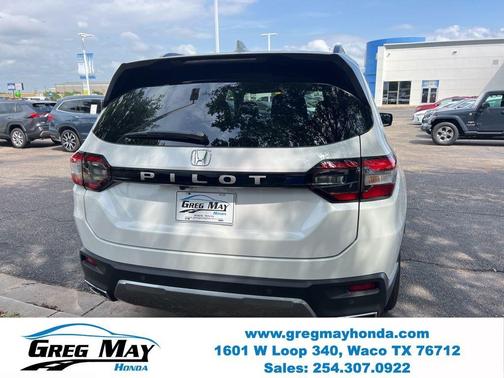 Platinum White Pearl 2026 Honda Pilot EX-L