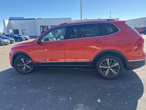 2019 Volkswagen Tiguan 2.0T SEL