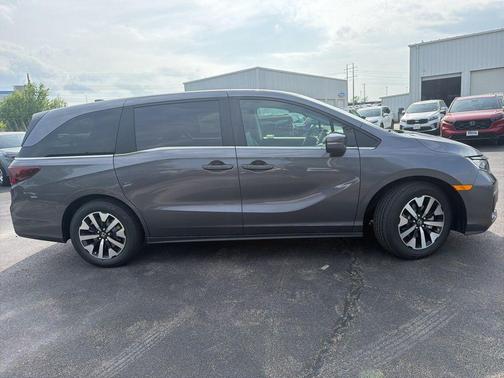 Modern Steel Metallic 2026 Honda Odyssey EX-L