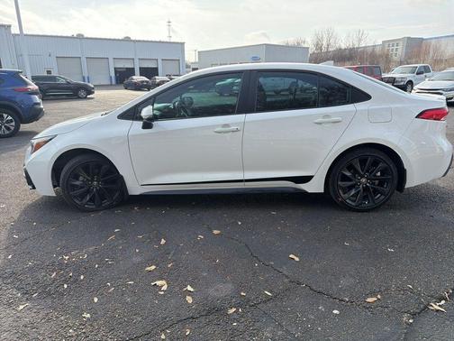 2024 Toyota Corolla SE