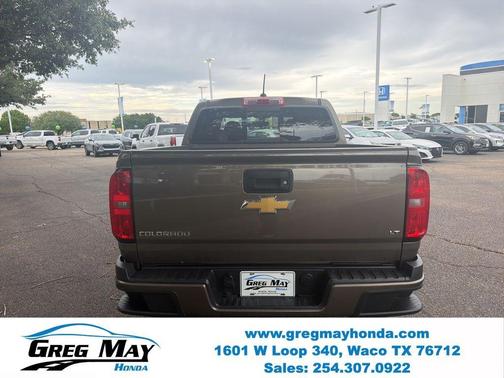 Brownstone Metallic 2017 Chevrolet Colorado LT