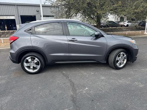 2017 Honda HR-V EX-L w/Navigation