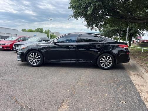 2019 Kia Optima EX