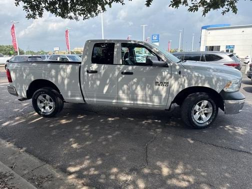 2017 RAM 1500 Tradesman/Express