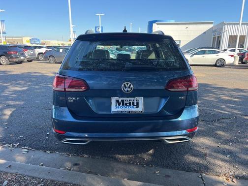 2018 Volkswagen Golf SportWagen TSI SE