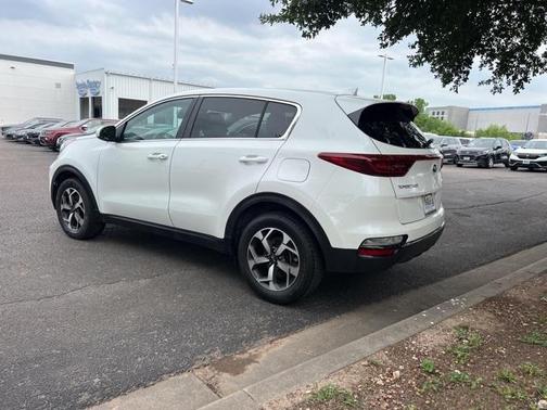 2022 Kia Sportage LX