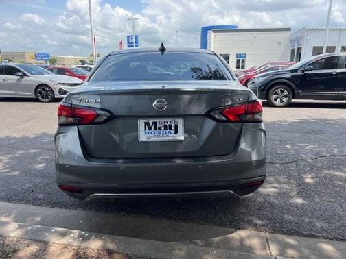 2021 Nissan Versa 1.6 SV