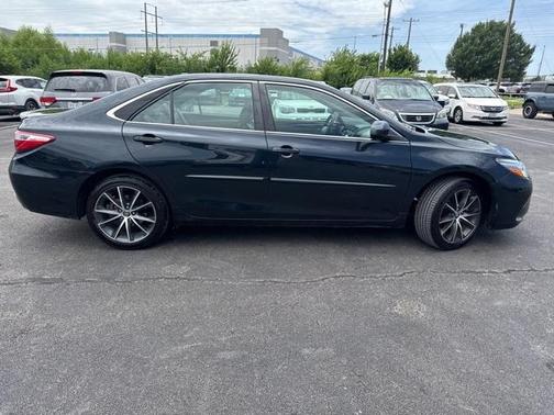 2017 Toyota Camry XSE