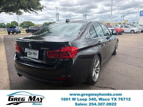 Black Sapphire Metallic 2018 BMW 330 i