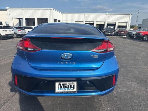 2018 Hyundai IONIQ Hybrid Blue