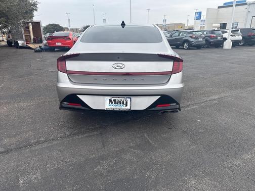 2022 Hyundai SONATA SEL
