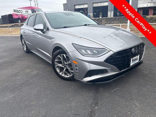 2022 Hyundai SONATA SEL