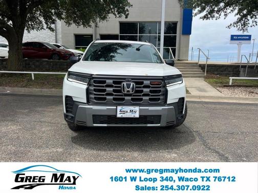 Platinum White Pearl 2026 Honda Pilot TrailSport