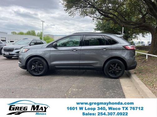 Carbonized Gray Metallic 2021 Ford Edge SE