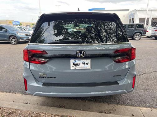 Sonic Gray Pearl 2026 Honda Odyssey Sport-L