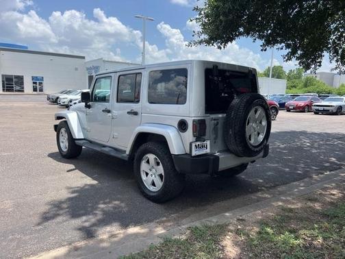 2012 Jeep Wrangler Unlimited Sahara