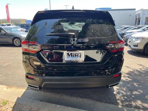 2025 Honda Pilot Black Edition