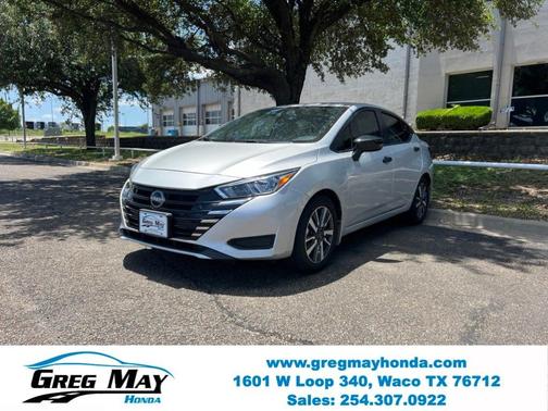 Brilliant Silver Metallic 2024 Nissan Versa S