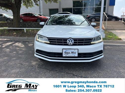 Pure White 2018 Volkswagen Jetta 1.4T S