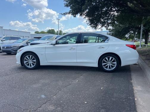 2017 INFINITI Q50 3.0T Premium