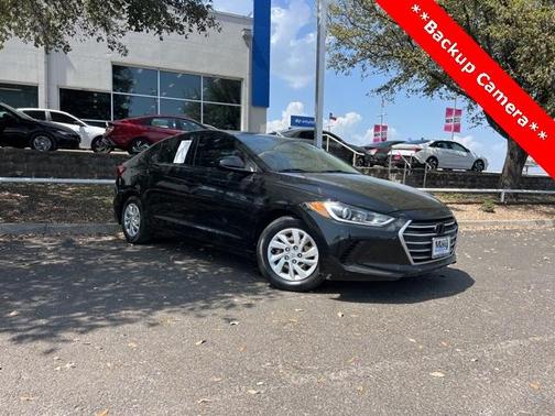 2018 Hyundai ELANTRA SE