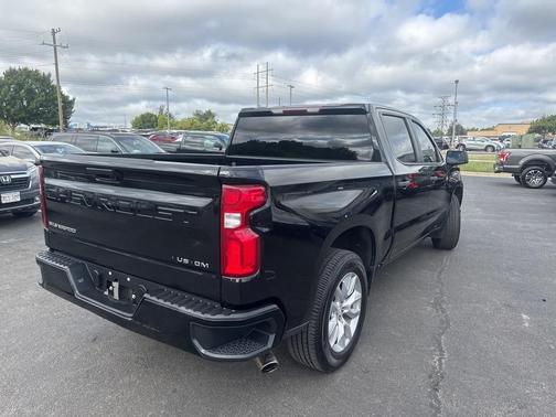 2020 Chevrolet Silverado 1500 Custom