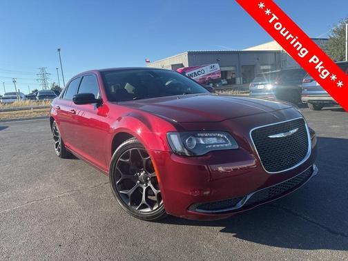 2019 Chrysler 300 Touring