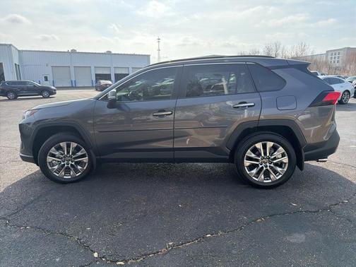 2025 Toyota RAV4 Limited