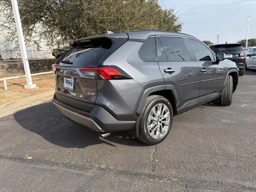 2025 Toyota RAV4 Limited